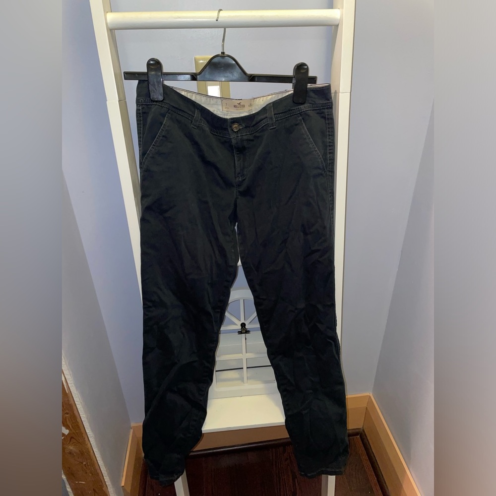 HOLLISTER midrise straight leg pants